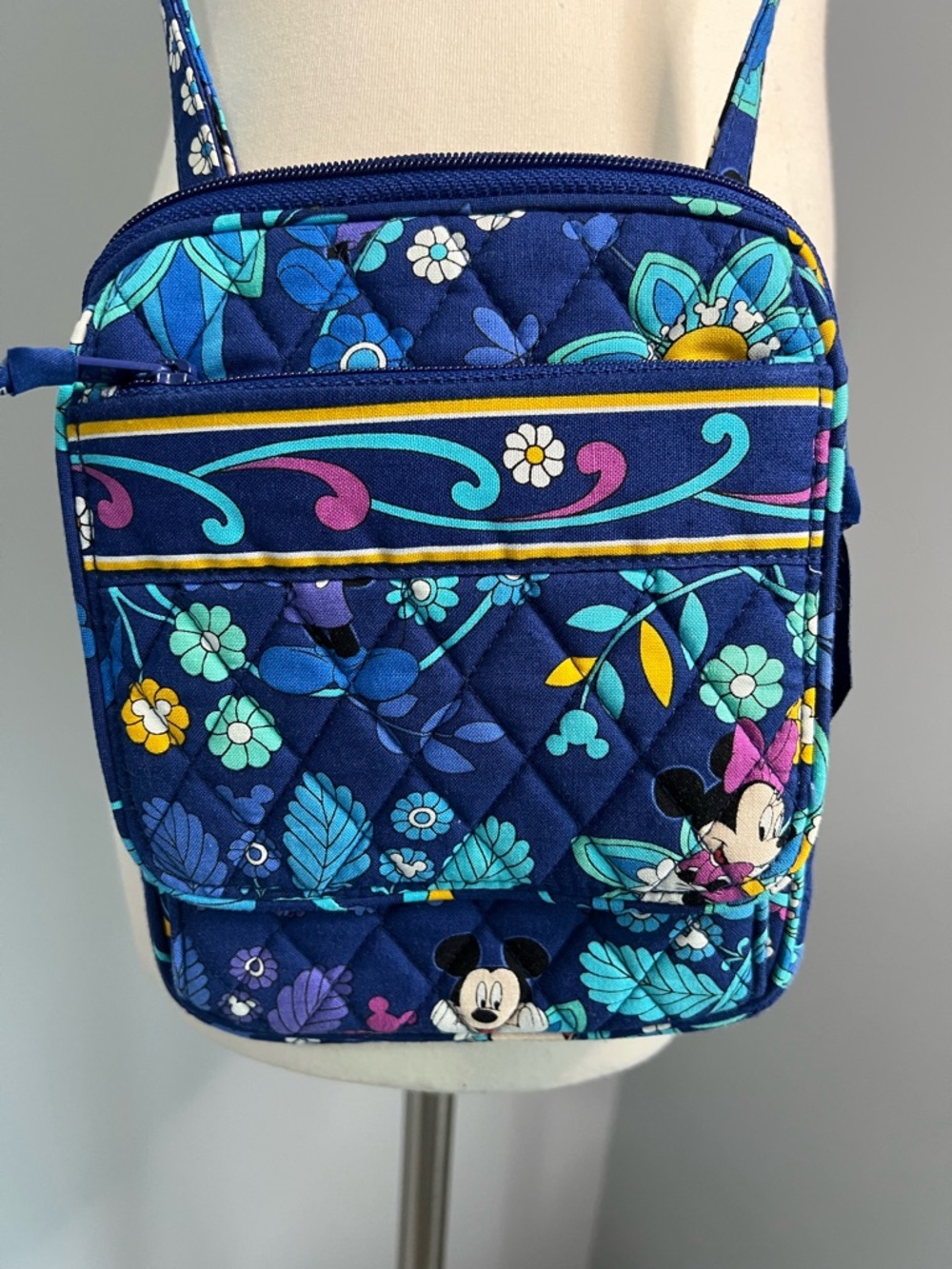Vera Bradley Dreaming With Mickey Disney Parks Mini Hipster Crossbody Bag NWOT